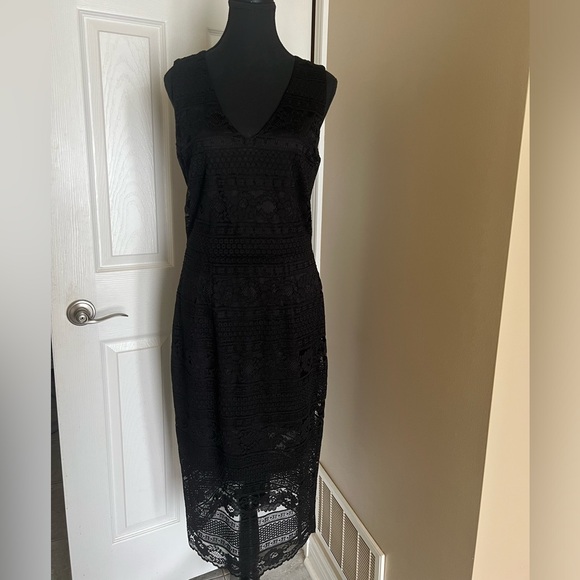 H&M Black Lace Sleeveless Dress Size S - Picture 1 of 6